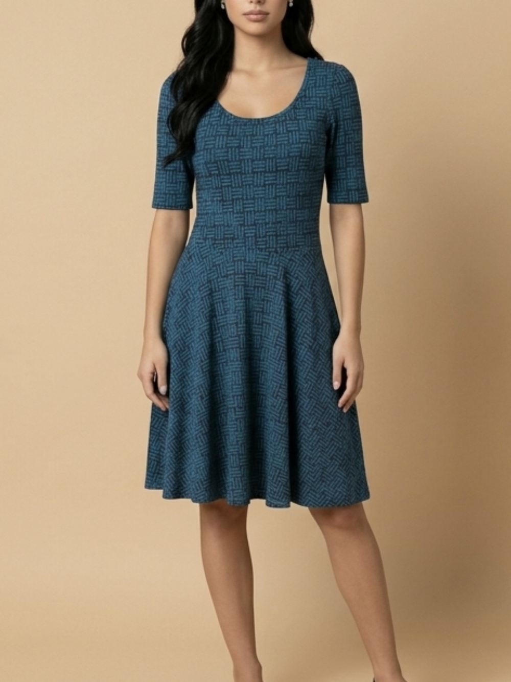 LuLaRoe Nicole Fit & Flare Dress Blue Geometric Crosshatch Knit Size L